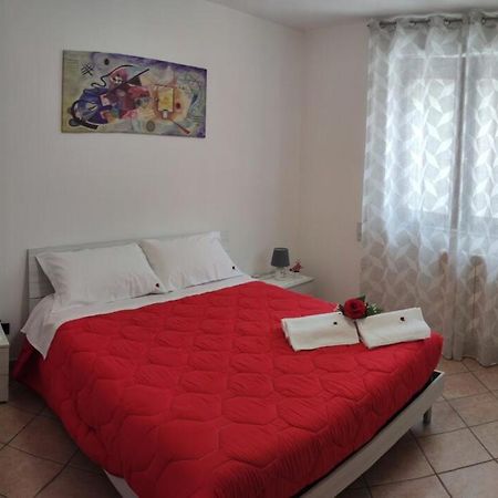 Appartamento Rosahouse Lecce Esterno foto
